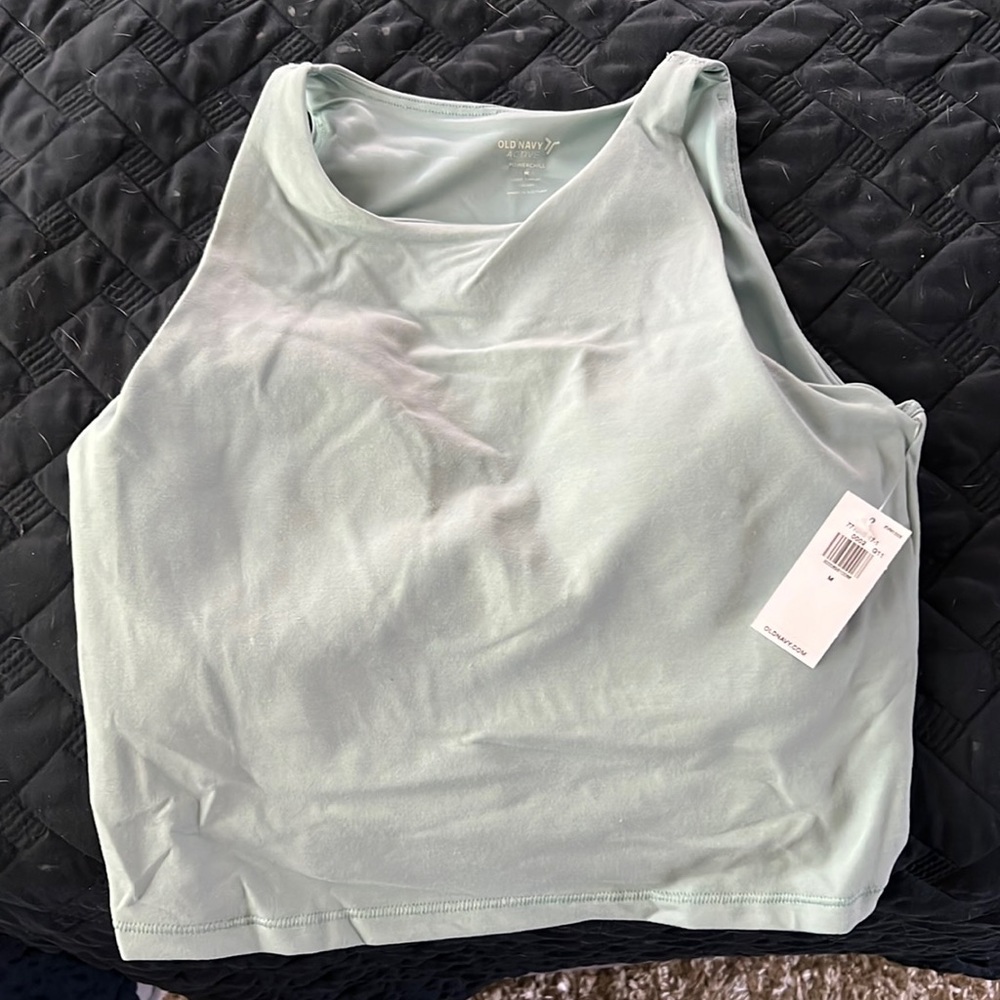 New with tags Old Navy powerchill bra